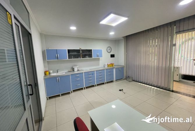Ambient biznesi ne shitje 1+1 ne Tirane - 720,000 Euro