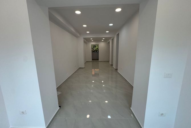 Business Property in Sale 1+1 in Tirana - 630,000 Euro