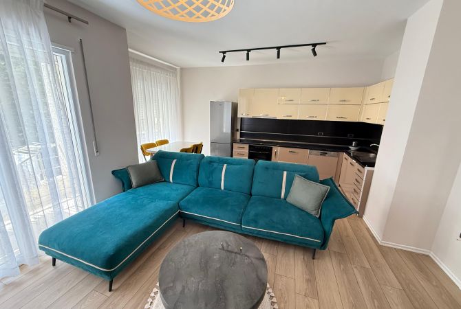 Apartament me qira