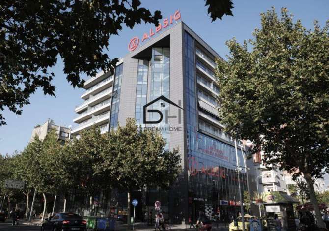 Ambient biznesi me qera 3+1 ne Tirane - 1,500 Euro