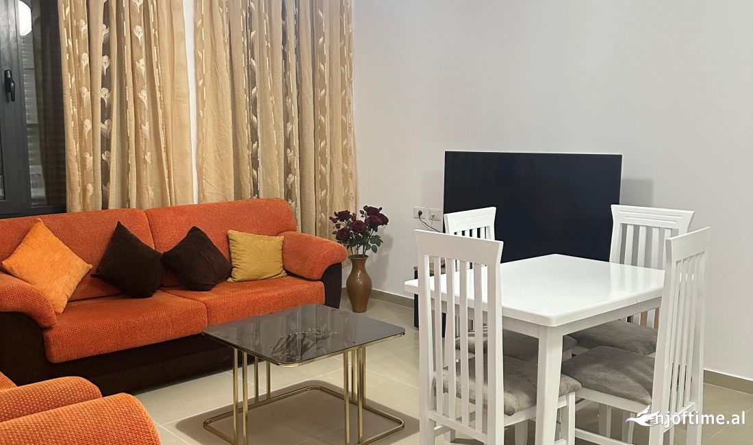 Shtepi me qera Apartament ne Tirane, 1+1, Mobilimi E mobiluar, Pagesa 400  Euro.