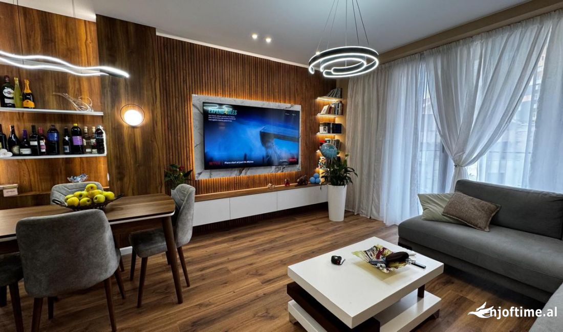 Shtepi me qera Apartament ne Tirane, 2+1, Mobilimi E mobiluar, Pagesa 750  Euro.