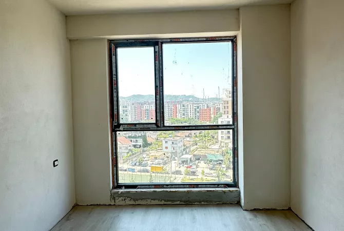 Shtepi ne shitje Apartament ne Tirane, 2+1, Mobilimi Bosh, pa mobiluar, Pagesa 190,000  Euro.