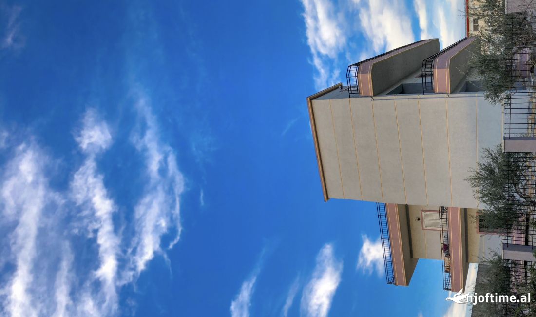 Shtepi ne shitje Shtepi Private ne Fier, 3+1, Mobilimi E mobiluar, Pagesa 500,000  Euro.