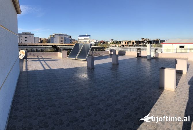 Shtepi ne shitje Shtepi Private ne Fier, 3+1, Mobilimi E mobiluar, Pagesa 500,000  Euro.