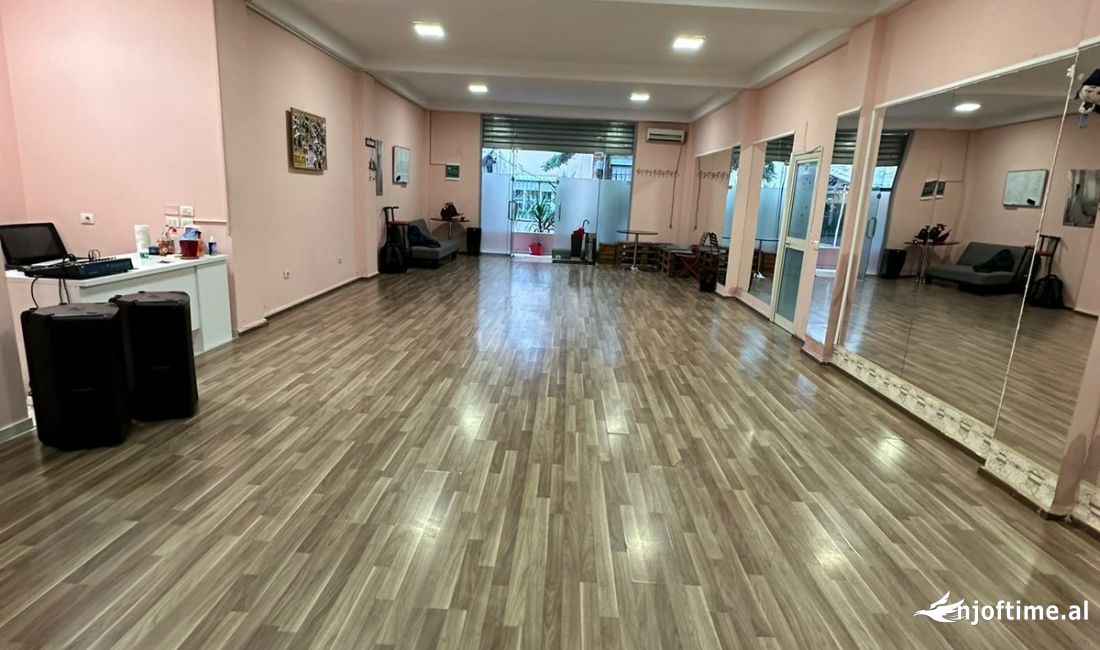 📢 SHITET AMBIENT BIZNESI 80 M2 TEK GJYKATA E RRETHIT TIRANE