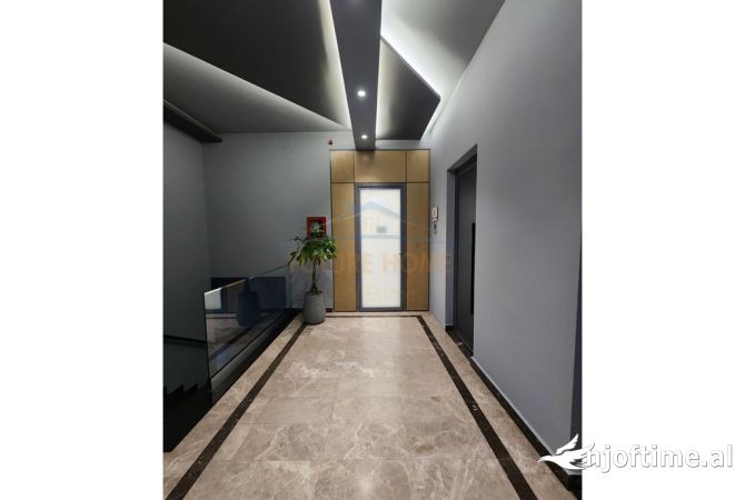 Qira, Ambient, Myslym Shyri