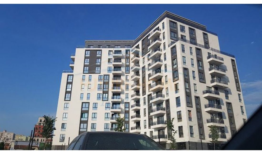 Qera, Ambient Biznesi + 4 Poste Parkimi, Fusha e Aviacionit, Tirane.