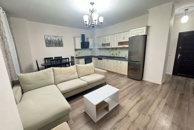 Qera, Apartament 2+1, Fresku, Tiranë.
