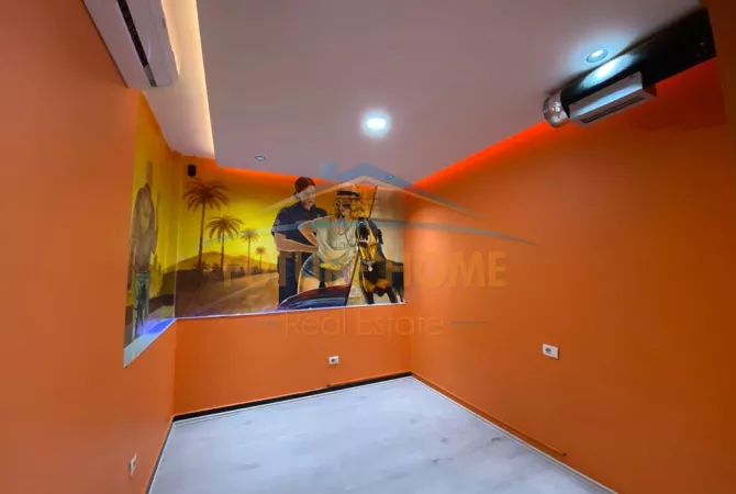 Business Property for Rent 1+1 in Tirana - 1,000 Euro