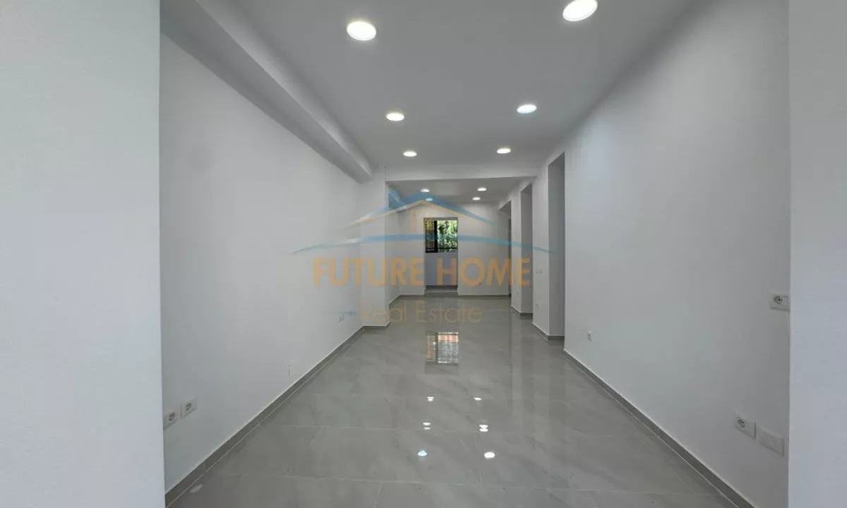 Qera, Ambient Biznesi, 21 Dhjetori , Tirane