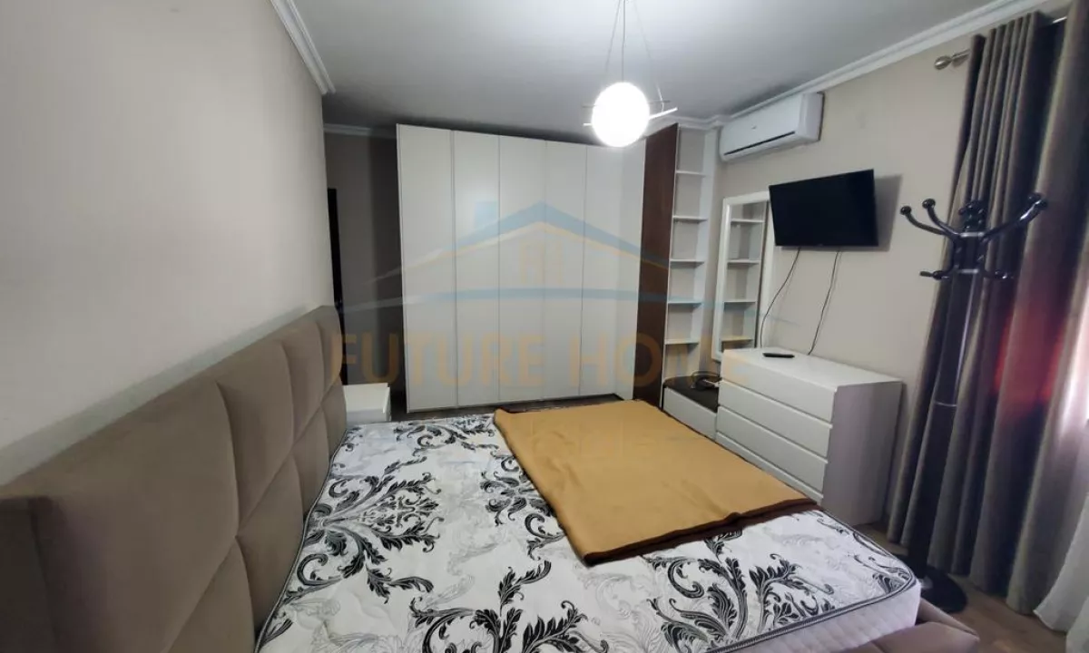 Shtepi me qera Apartament ne Tirane, 2+1, Mobilimi E mobiluar, Pagesa 450  Euro.