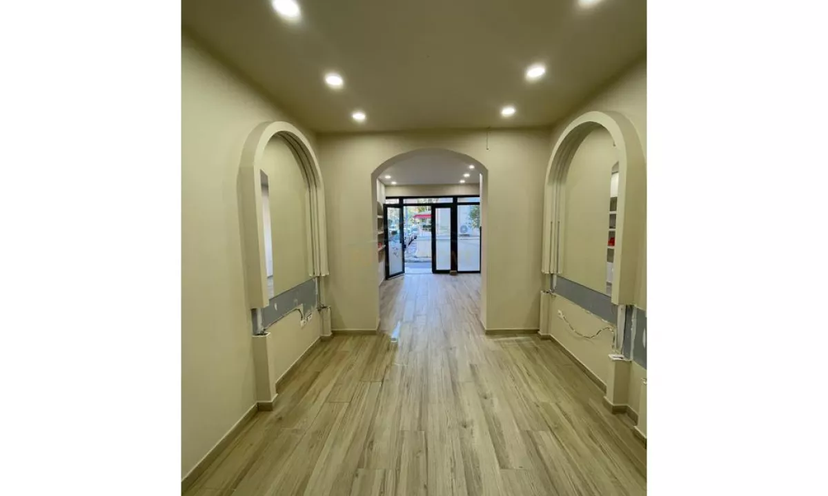 Qera, Ambient, Stadiumi Dinamo, Tirane.