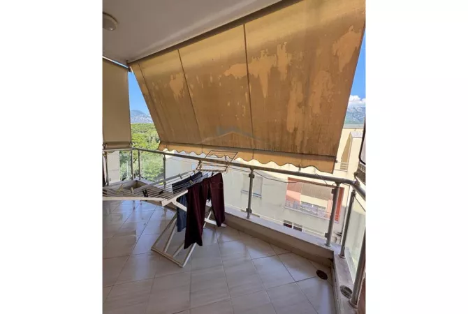 Qera, Apartament 2+1+2, Fresk, Tirane