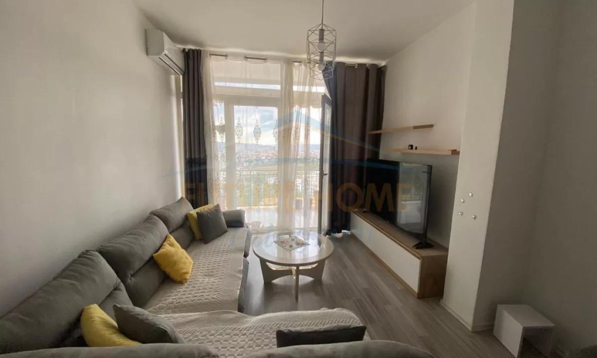Shtepi me qera Apartament ne Tirane, 2+1, Mobilimi E mobiluar, Pagesa 450  Euro.