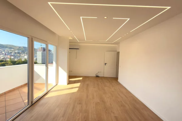 Shtepi ne shitje Apartament ne Tirane, 2+1, Mobilimi Bosh, pa mobiluar, Pagesa 265,000  Euro.