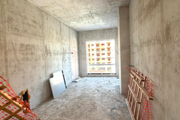 Shtepi ne shitje Apartament ne Tirane, 2+1, Mobilimi Bosh, pa mobiluar, Pagesa 189,100  Euro.
