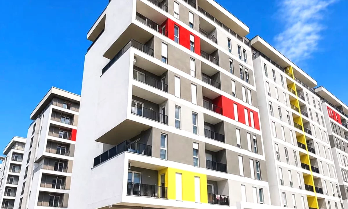 Shtepi ne shitje Apartament ne Tirane, 2+1, Mobilimi Bosh, pa mobiluar, Pagesa 10,500,000  Leke.