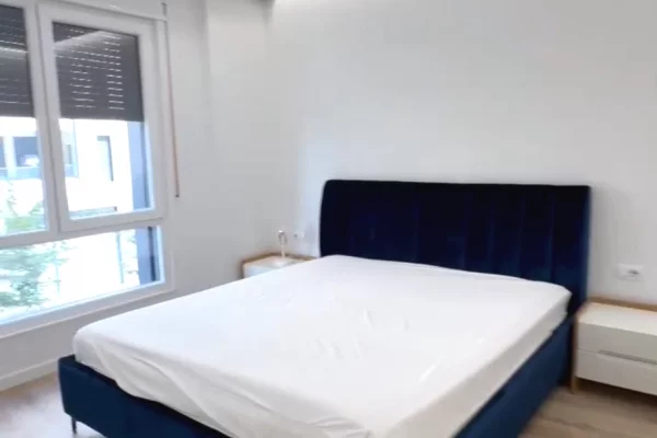 Shtepi ne shitje Apartament ne Tirane, 2+1, Mobilimi E mobiluar, Pagesa 250,000  Euro.