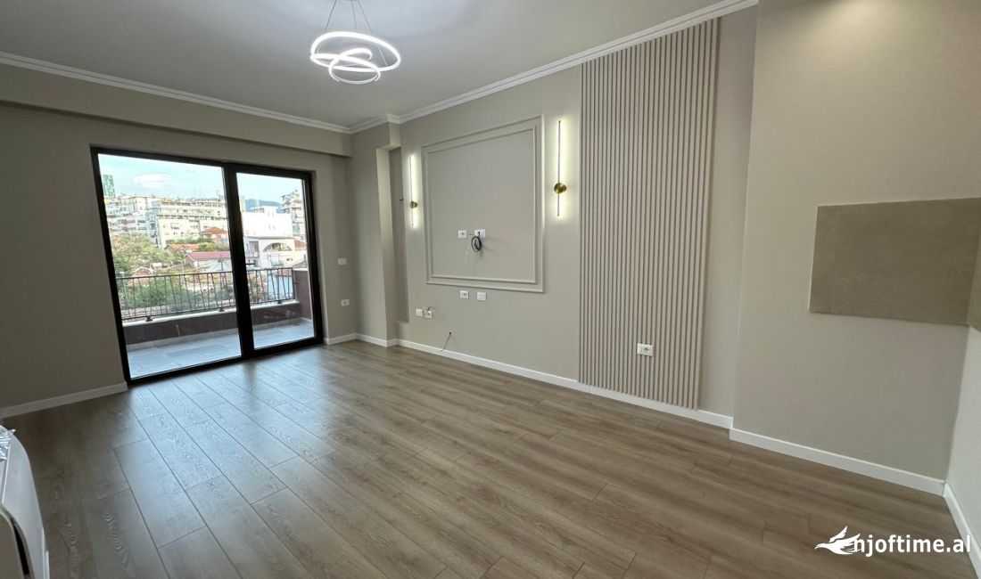 Ambjent Biznesi 2+1 ME QERA Myslym Shyri