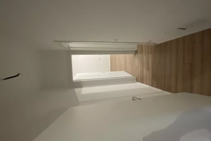 Ambjent biznesi me qera