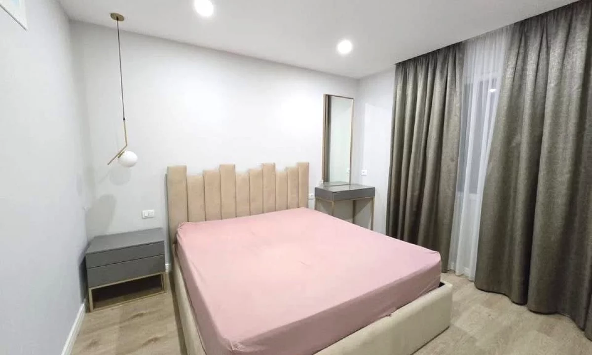 Shtepi me qera Apartament ne Tirane, 1+1, Mobilimi E mobiluar, Pagesa 550  Euro.