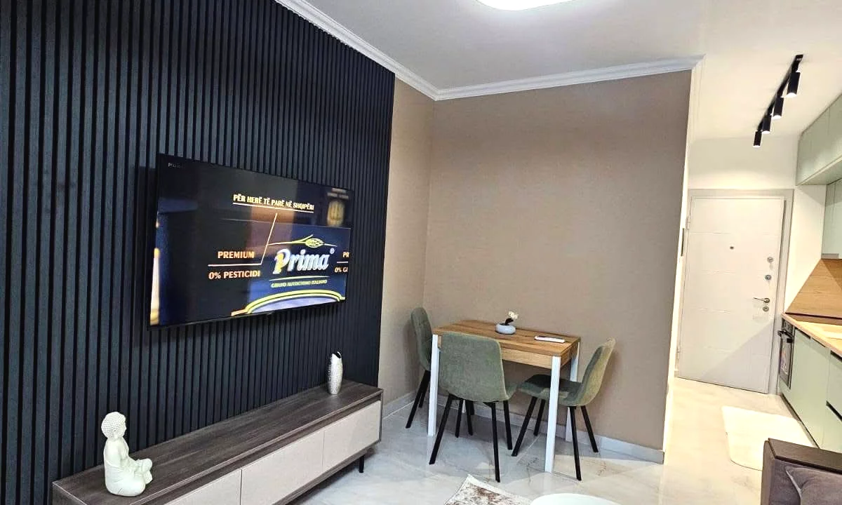 Appartamento in affitto a Tirana Garsoniere, Arredato