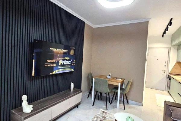 Apartament me qera ,5 Maji