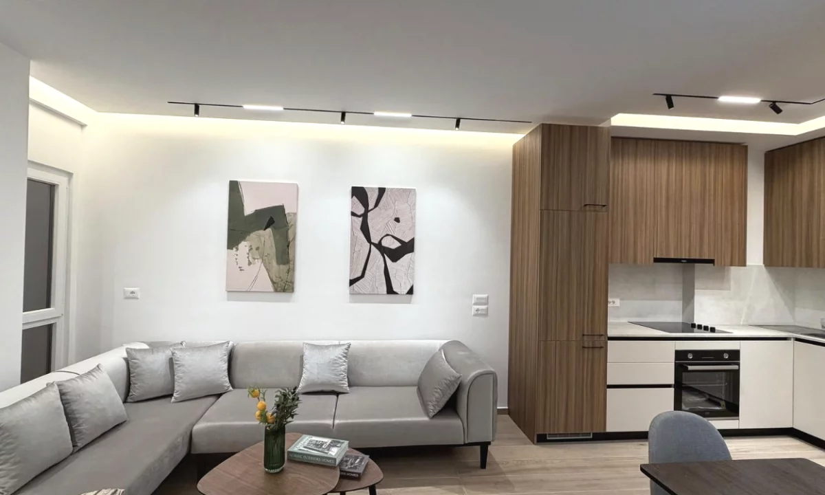 Appartamento in affitto a Tirana 1+1, Arredato