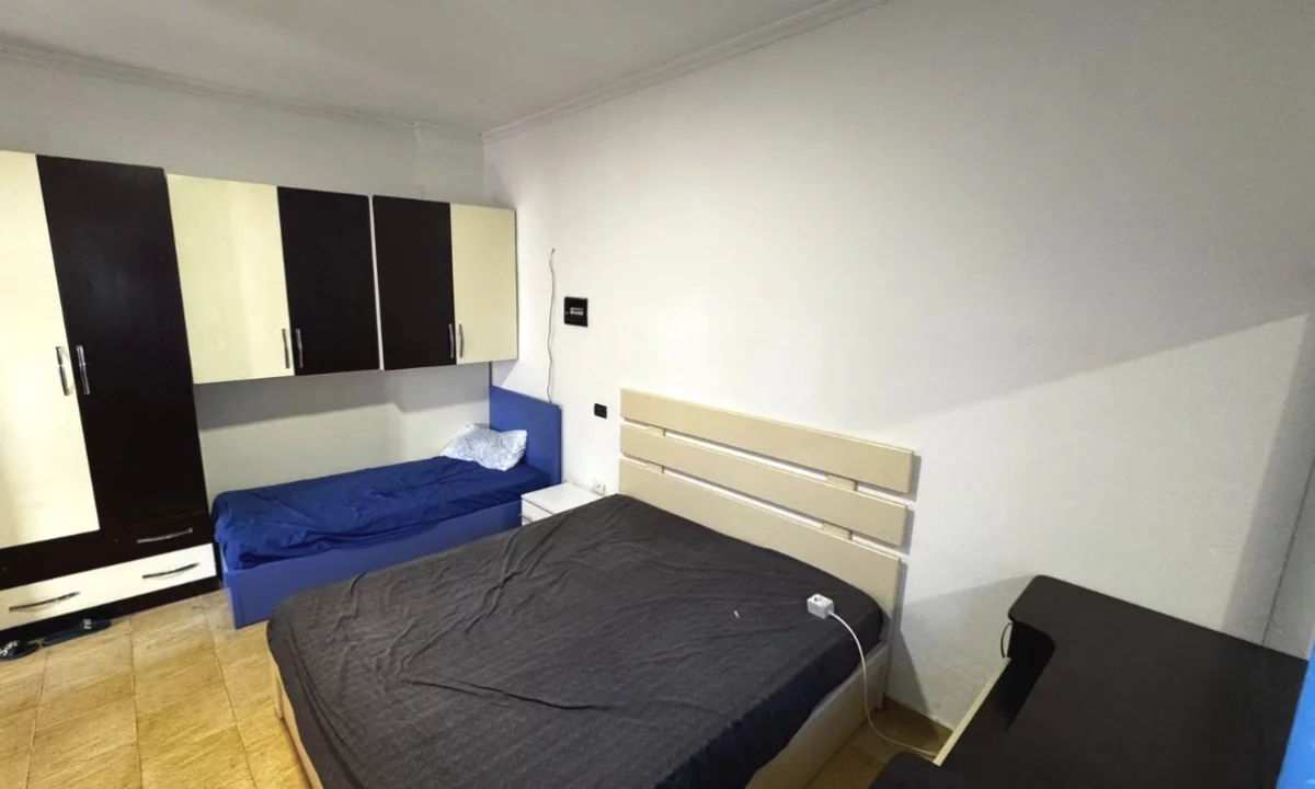 Shtepi me qera Apartament ne Tirane, 1+1, Mobilimi E mobiluar, Pagesa 35,000  Leke.