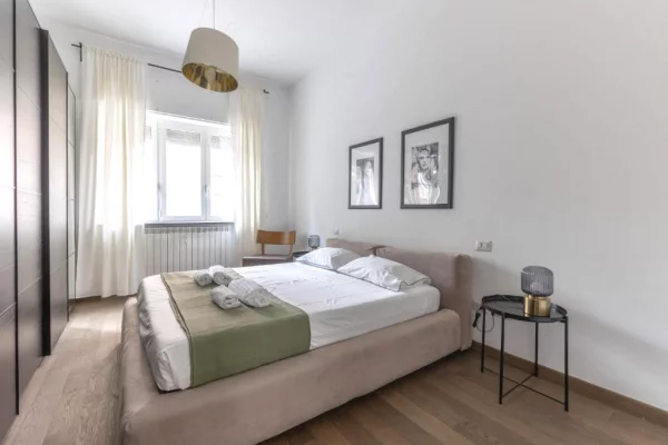 Apartamnt 2+1 me qera prane 21 Dhjetorit::