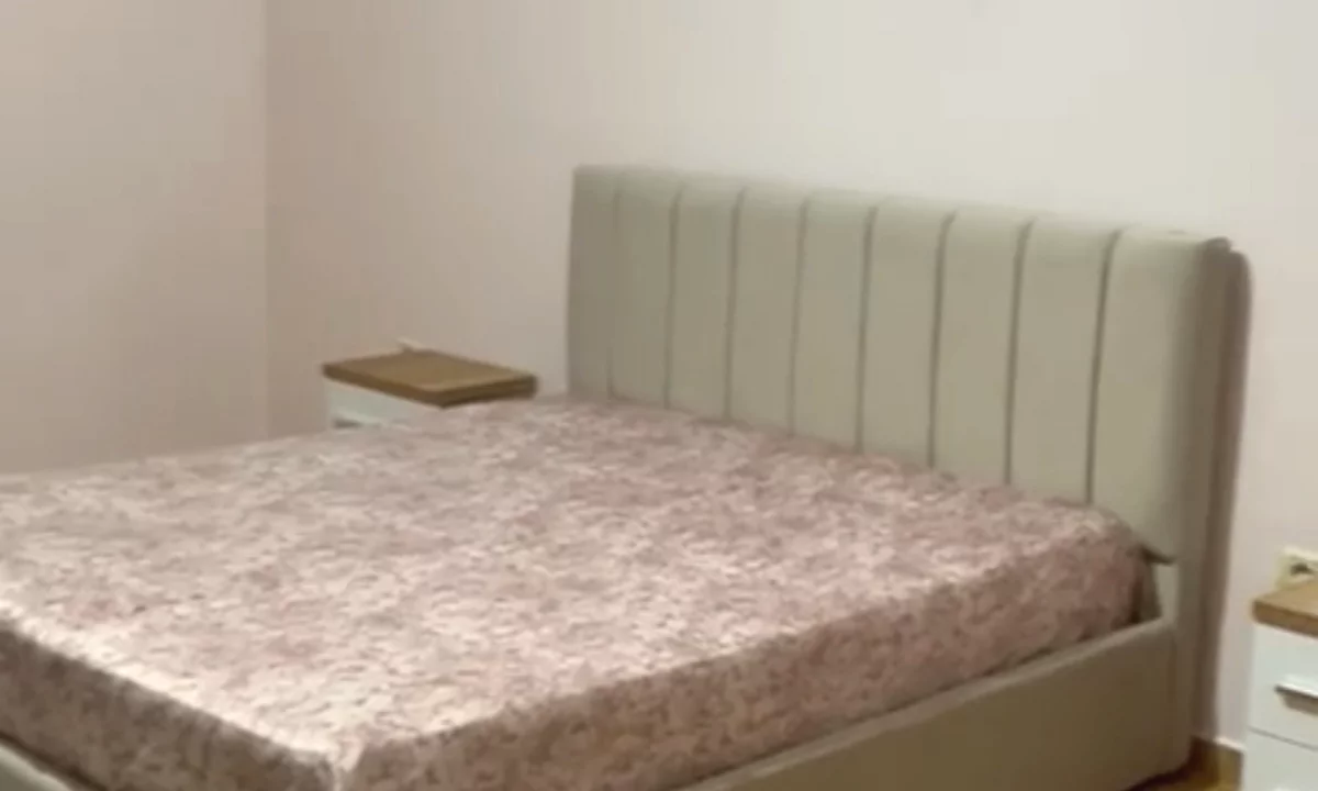 Appartamento in affitto a Tirana 1+1, Arredato