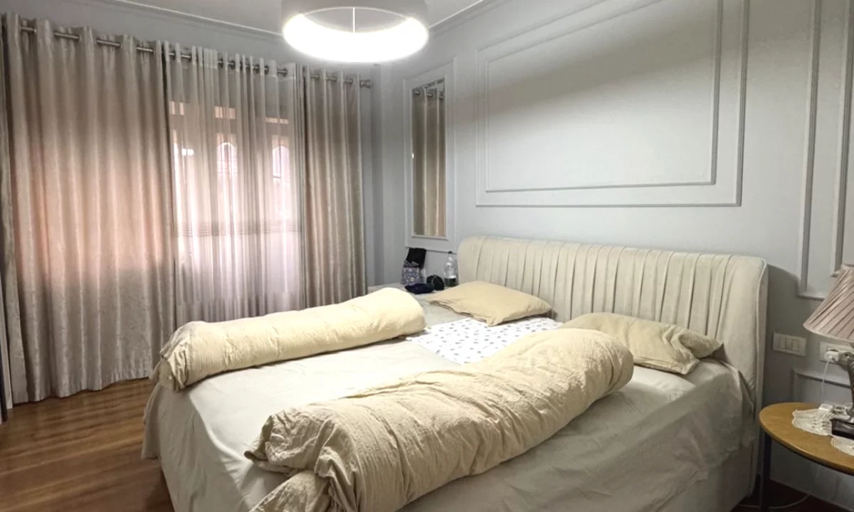 Shtepi me qera Apartament ne Tirane, 1+1, Mobilimi E mobiluar, Pagesa 800  Euro.