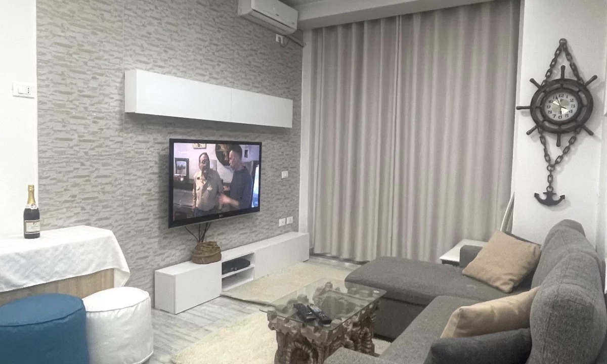 Shtepi me qera Apartament ne Tirane, 1+1, Mobilimi E mobiluar, Pagesa 63,000  Leke.