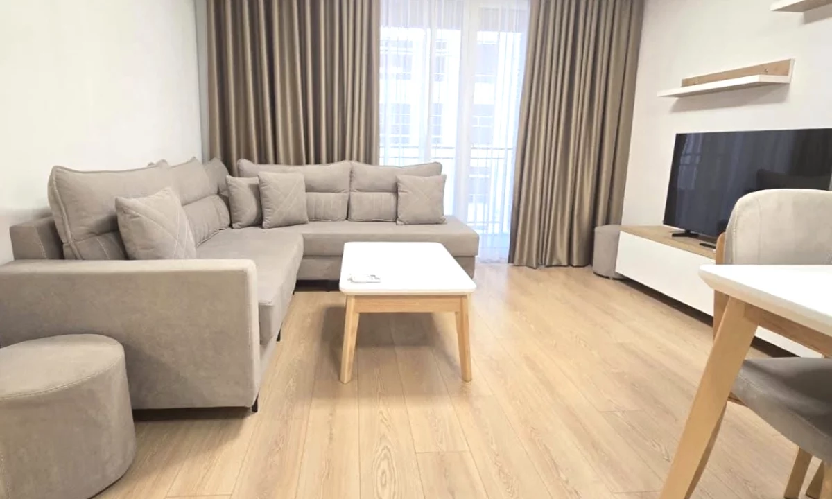 Shtepi me qera Apartament ne Tirane, 1+1, Mobilimi E mobiluar, Pagesa 60,000  Leke.