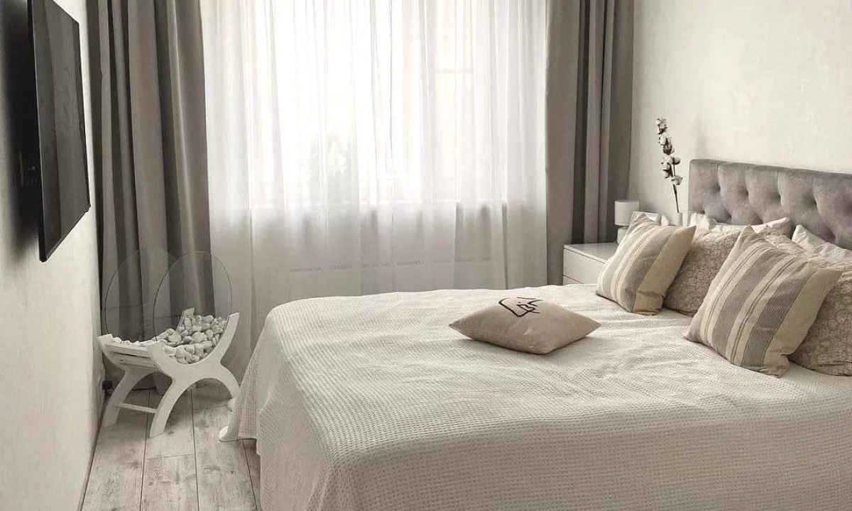 Shtepi me qera Apartament ne Tirane, 2+1, Mobilimi E mobiluar, Pagesa 55,000  Leke.