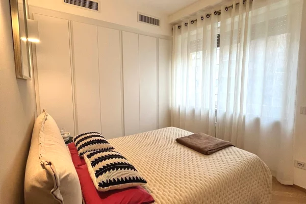 Shtepi me qera 1+1 ne Tirane - 50,000 Leke