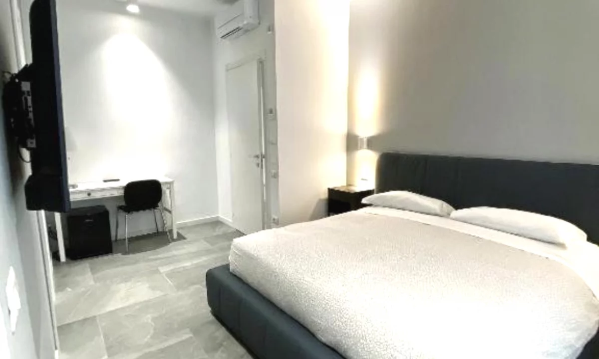 Shtepi me qera Apartament ne Tirane, 2+1, Mobilimi E mobiluar, Pagesa 55,000  Leke.