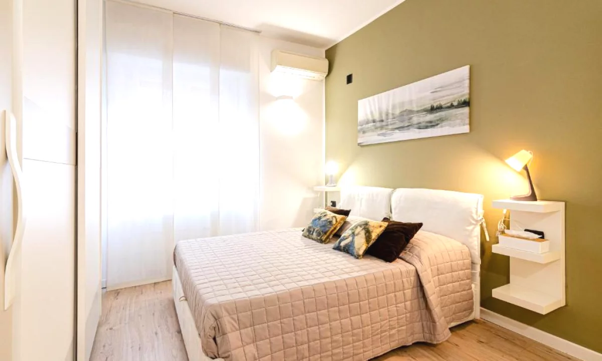 Shtepi me qera Apartament ne Tirane, 1+1, Mobilimi E mobiluar, Pagesa 50,000  Leke.