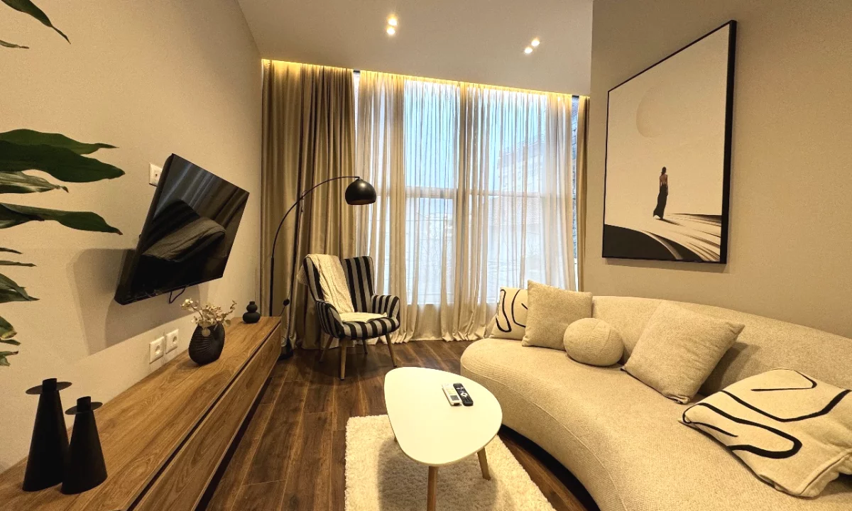 Shtepi me qera Apartament ne Tirane, 2+1, Mobilimi E mobiluar, Pagesa 750  Euro.