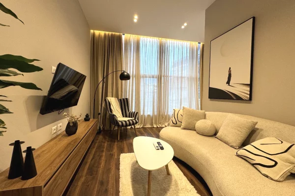 Shtepi me qera 2+1 ne Tirane - 750 Euro