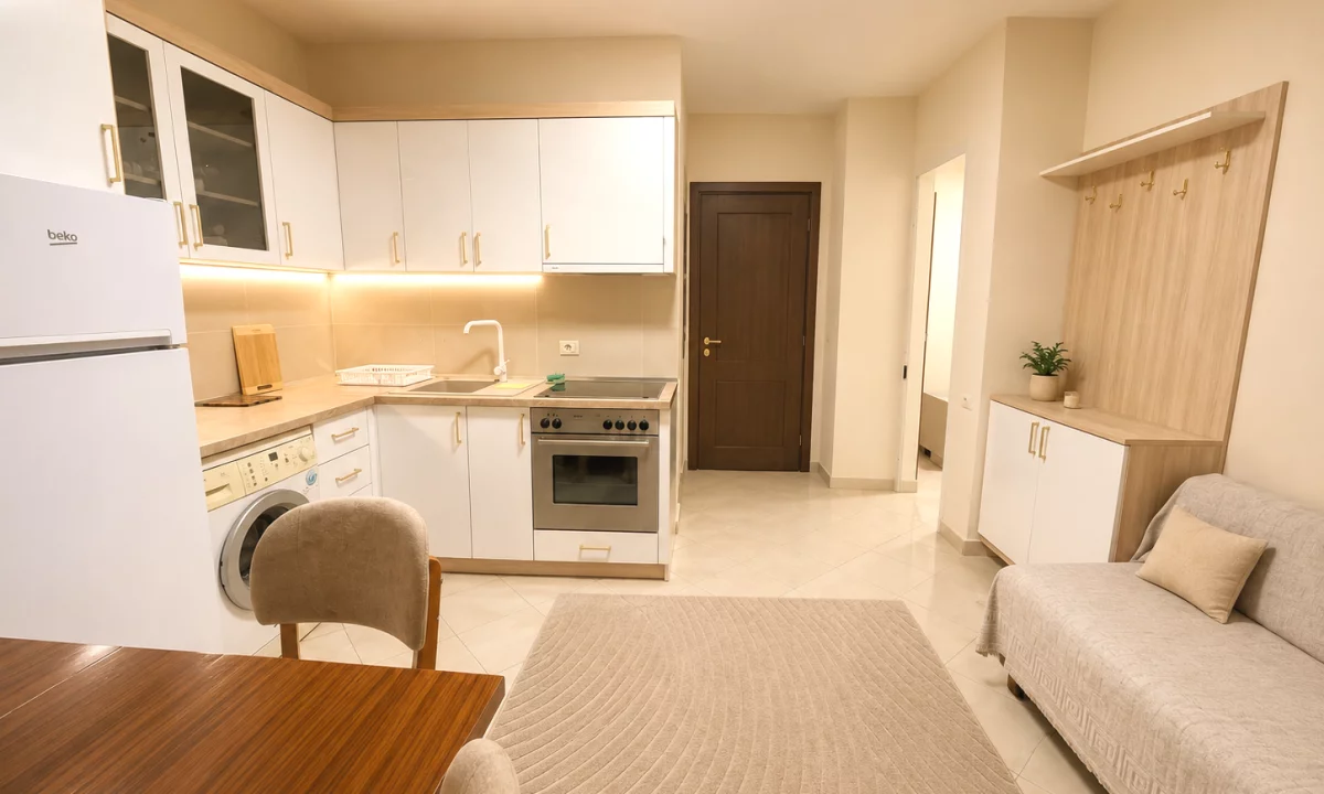 Shtepi me qera Apartament ne Tirane, 2+1, Mobilimi E mobiluar, Pagesa 500  Euro.