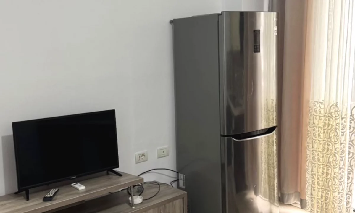 Shtepi me qera Apartament ne Tirane, 1+1, Mobilimi E mobiluar, Pagesa 45,000  Leke.