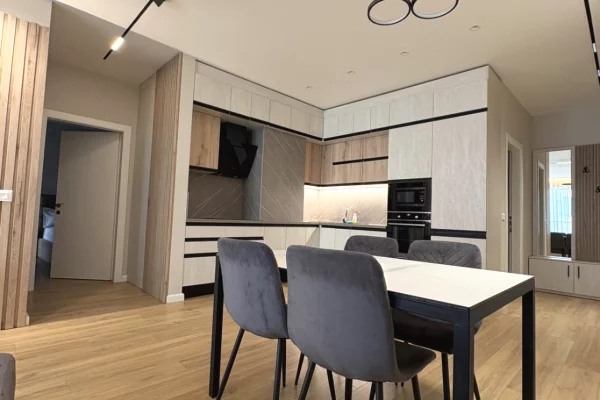 Apartament 2+1+2 me qera Moderne