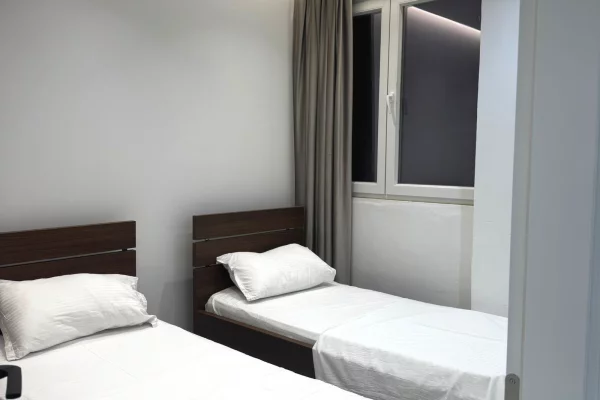 Shtepi me qera 1+1 ne Tirane - 45,000 Leke