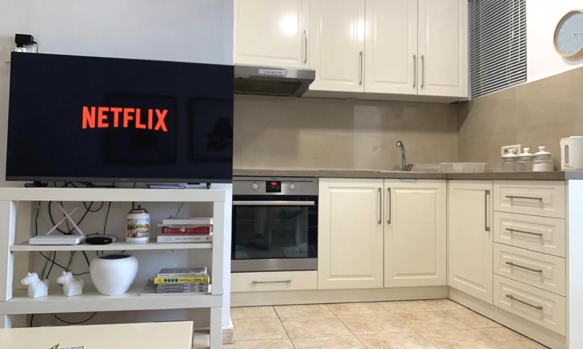 Shtepi me qera Apartament ne Tirane, 2+1, Mobilimi E mobiluar, Pagesa 60,000  Leke.