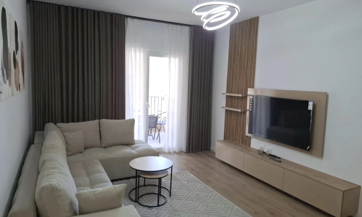 Shtepi me qera Apartament ne Tirane, 2+1, Mobilimi E mobiluar, Pagesa 65,000  Leke.