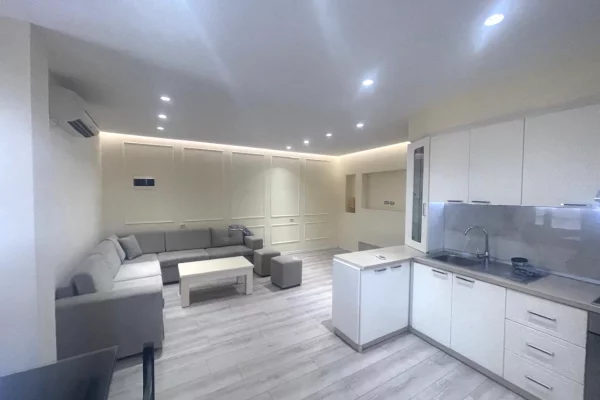 Casa in affitto 2+1 a Tirana - 60,000 Leke