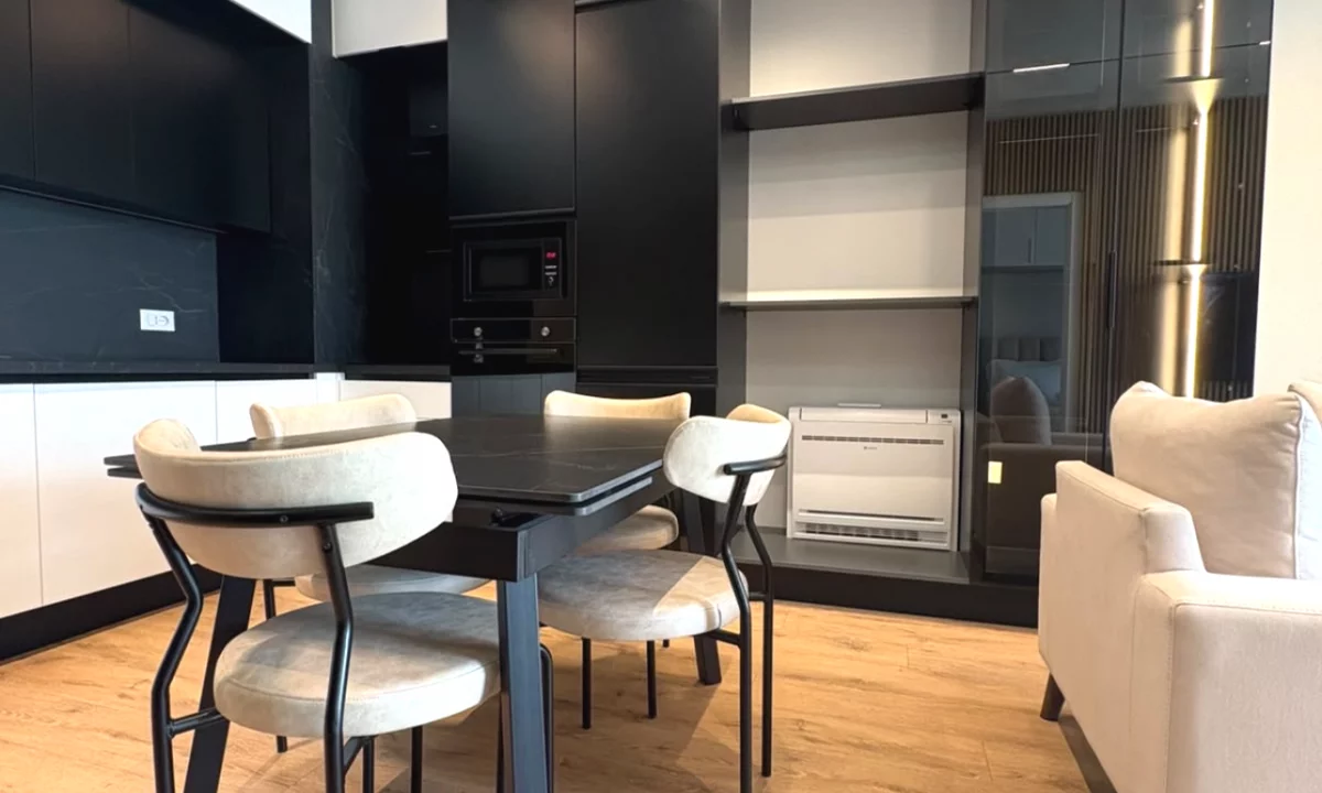 Shtepi me qera Apartament ne Tirane, 1+1, Mobilimi E mobiluar, Pagesa 800  Euro.