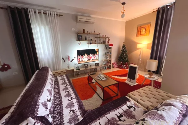 JAPIM PER QIRA APARTAMENT 2+1 TEK KOPSHTI ZOOLOGJIK! 550 € /Muaj